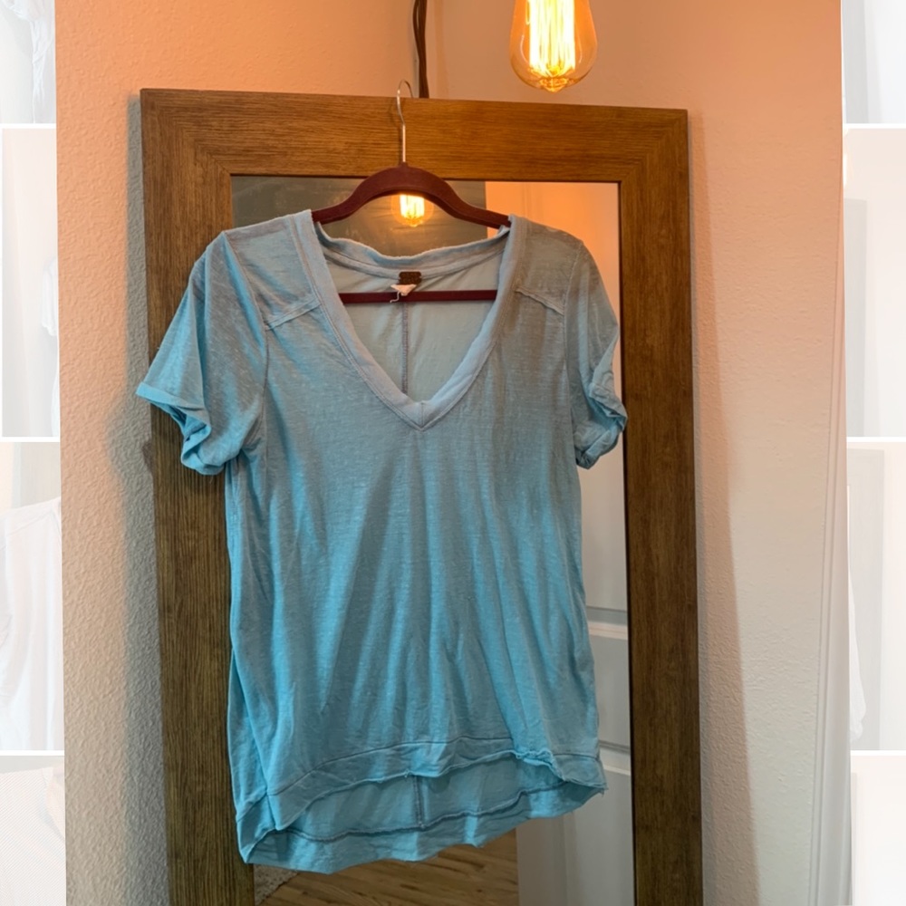 Free People - Keep Me Tee Light Blue V Neck